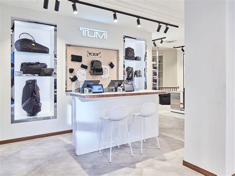 tumi china store